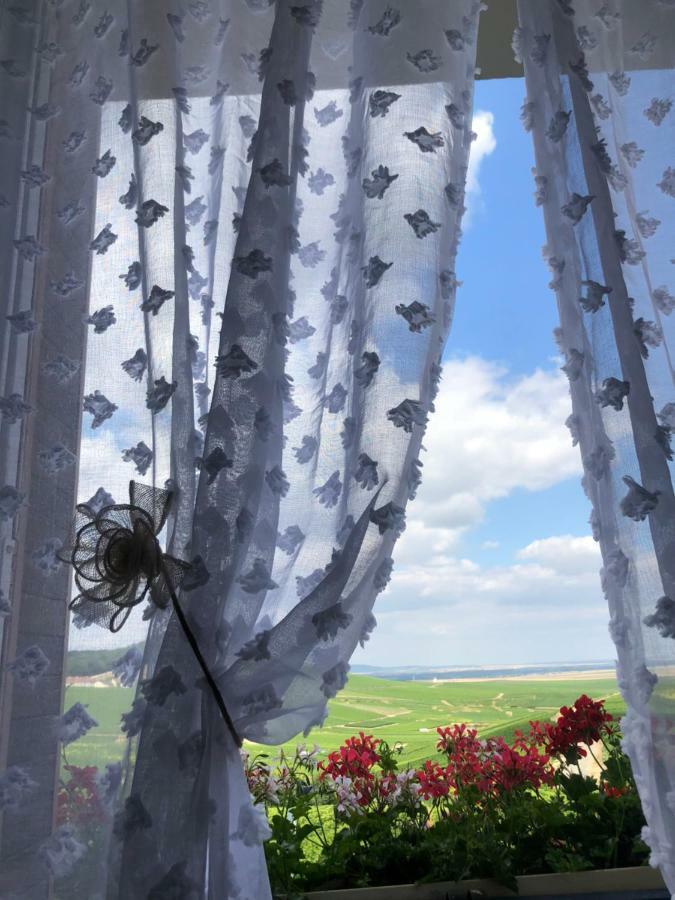 B&B en Champagne Cramant Exterior foto